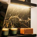 Apartament Vironia *